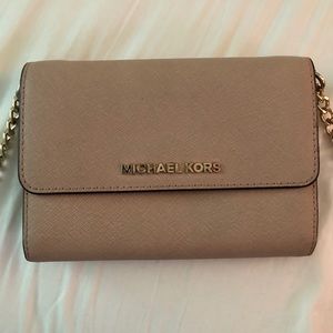 Michael Kors cross body purse